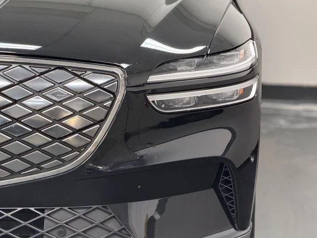 2025 Genesis GV70 - Image 7 of 12