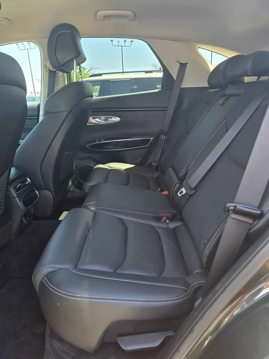 2025 Genesis G70 - Image 3 of 6