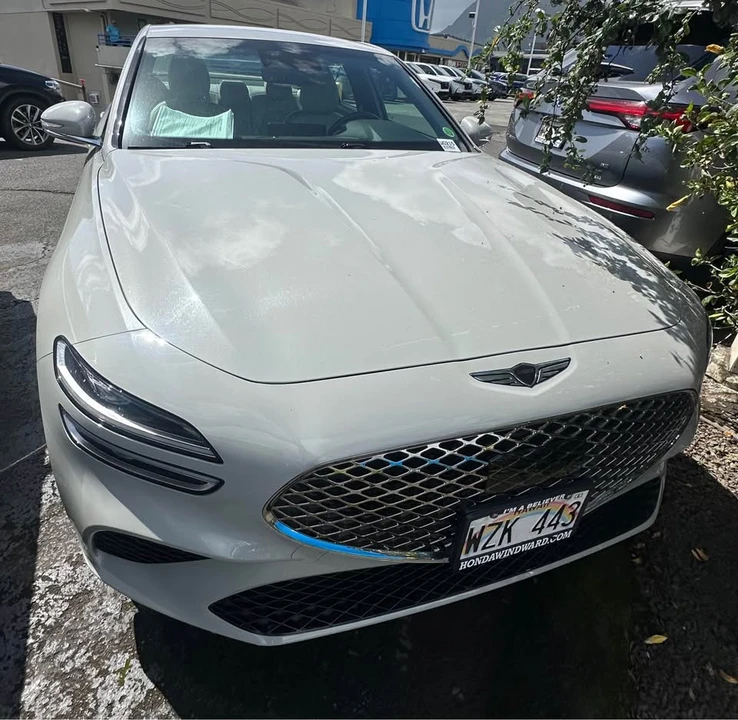 2025 Genesis G70 - Image 2 of 3