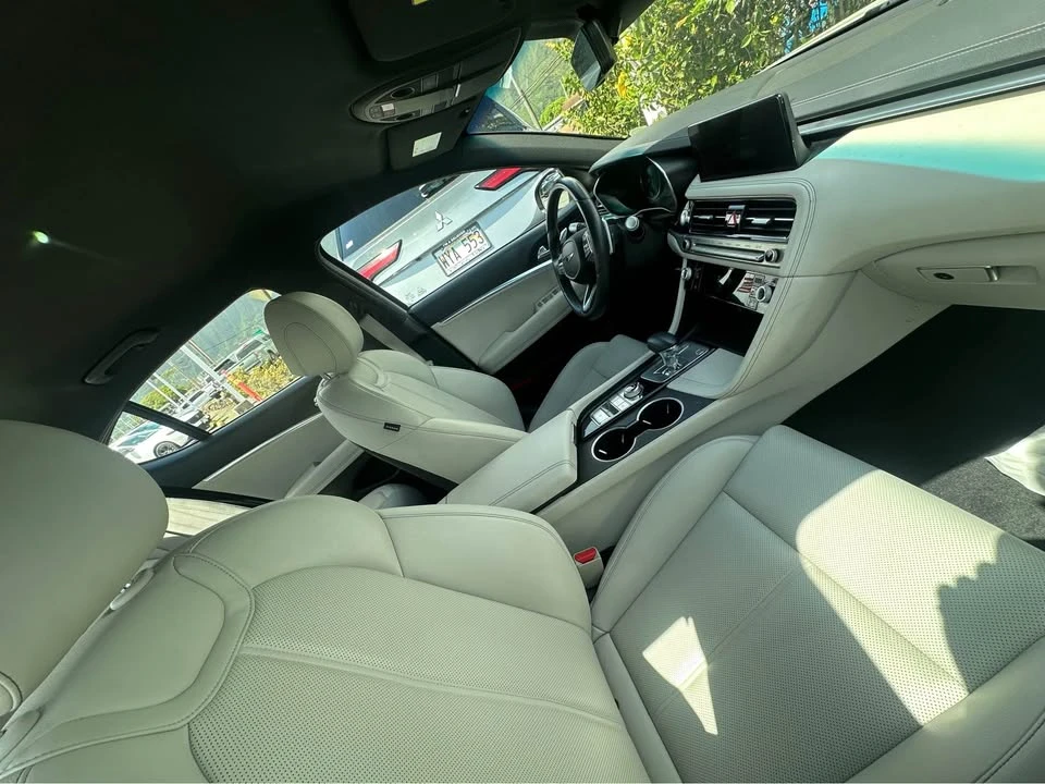 2025 Genesis G70 - Image 3 of 3