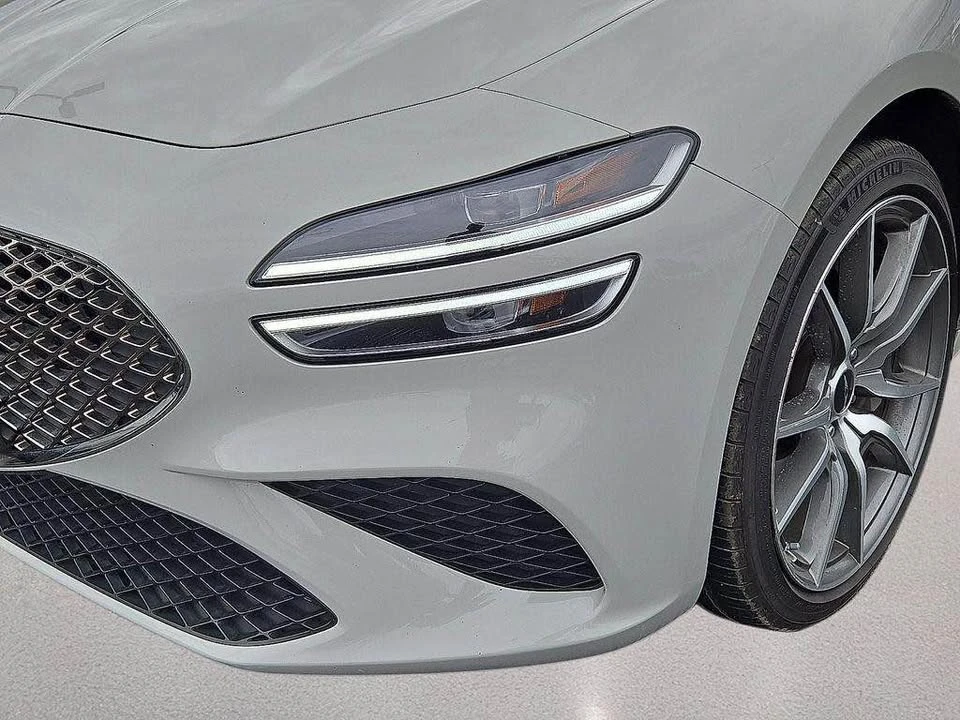 2025 Genesis G70 - Image 11 of 16