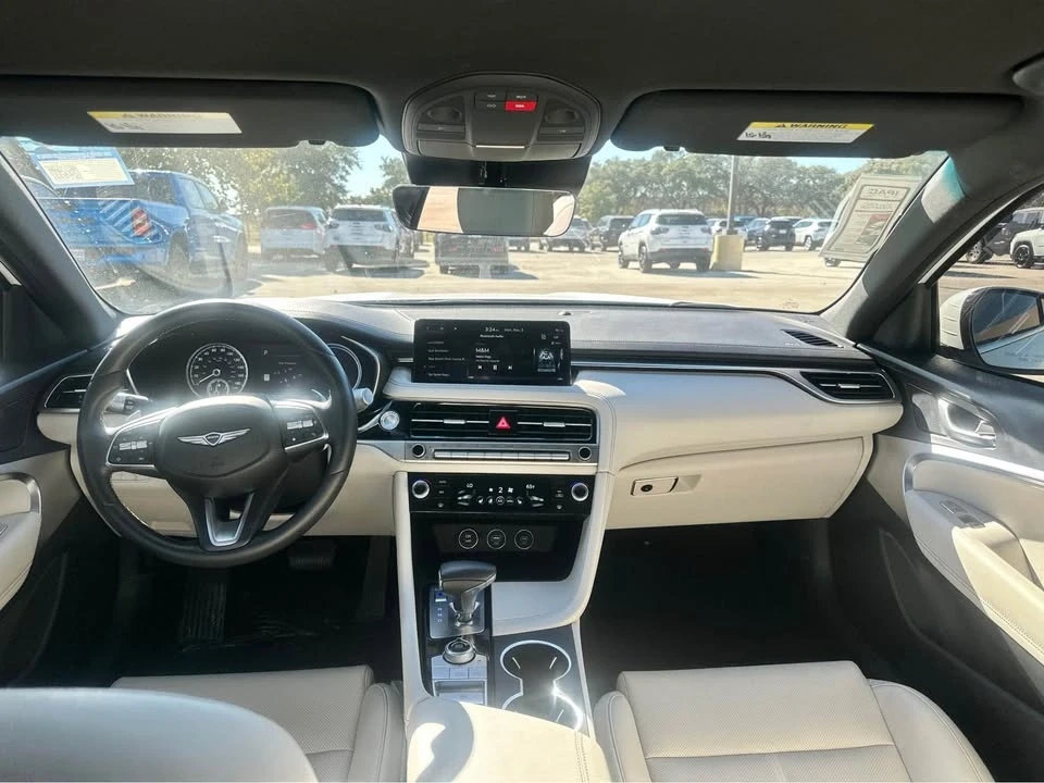 2025 Genesis G70 - Image 7 of 10