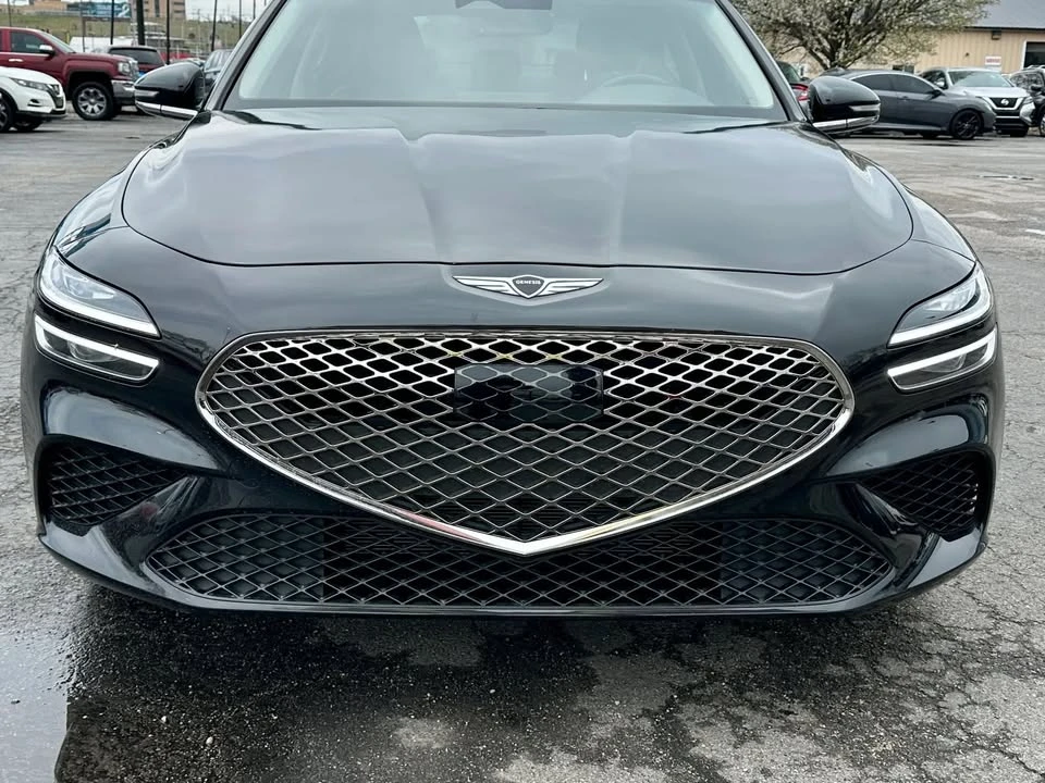 2025 Genesis G70 - Image 11 of 20