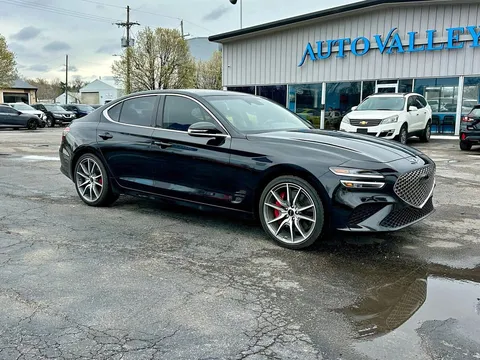2025 Genesis G70 2.5T