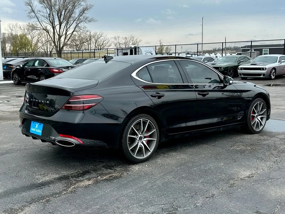 2025 Genesis G70 - Image 7 of 20
