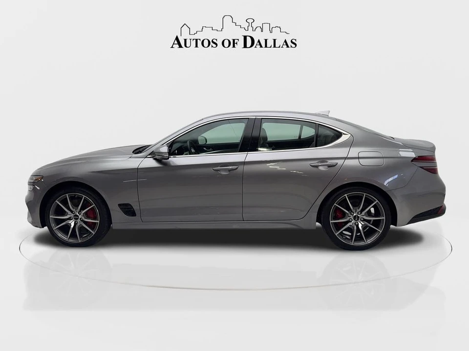2025 Genesis G70 - Image 5 of 31