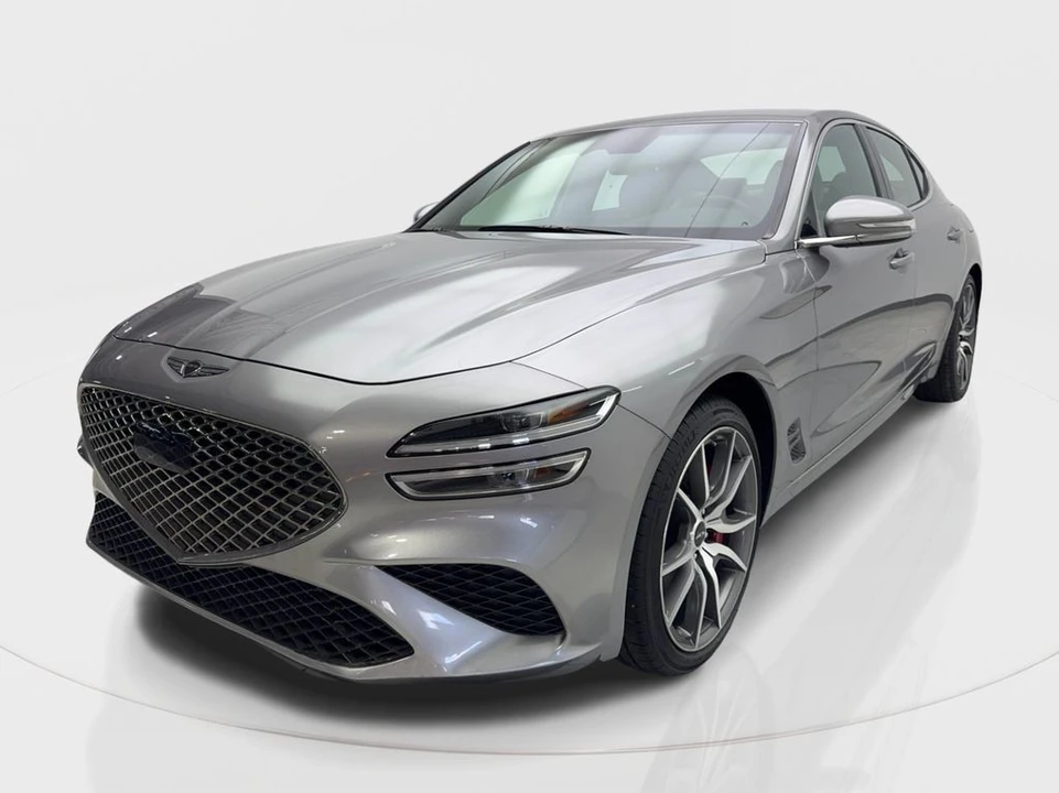 2025 Genesis G70 - Image 2 of 31