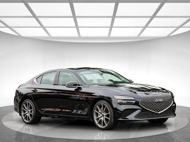 2025 Genesis G70 - Image 5 of 12