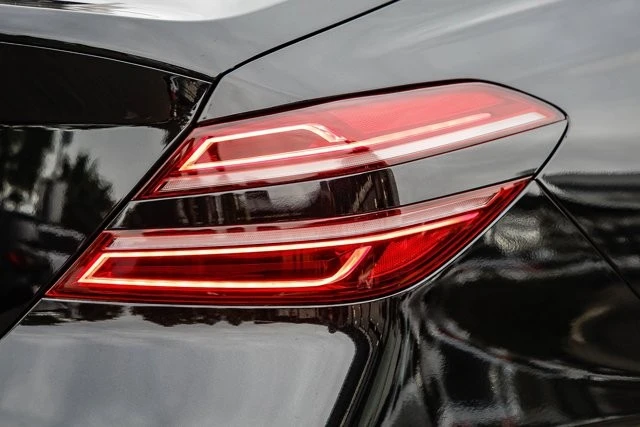 2025 Genesis G70 - Image 8 of 12