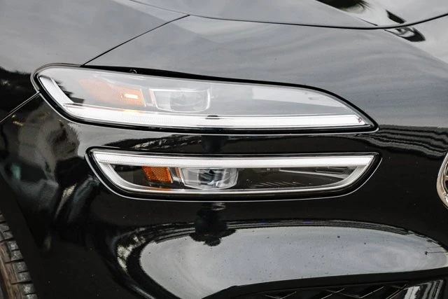 2025 Genesis G70 - Image 7 of 12