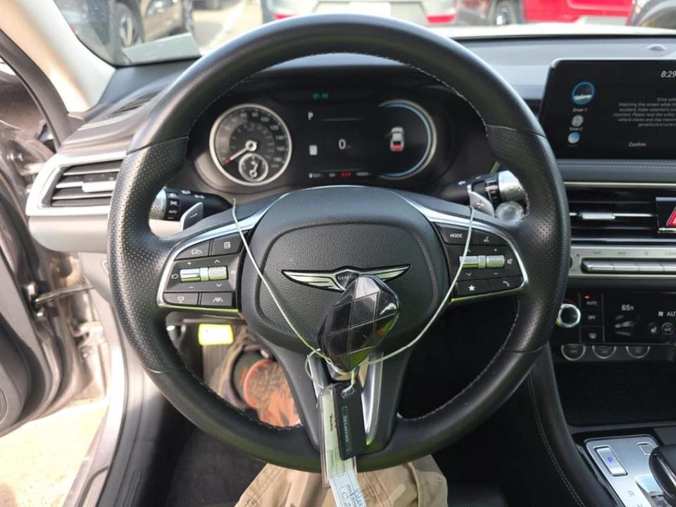 2025 Genesis G70 - Image 8 of 10