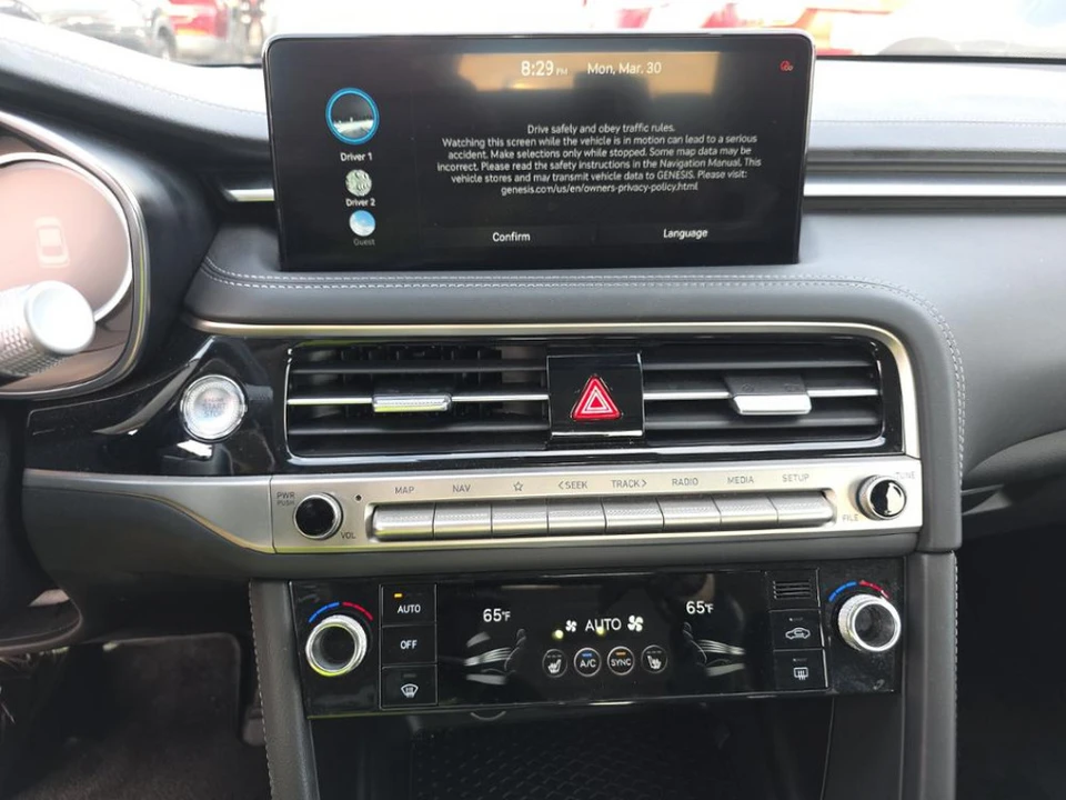 2025 Genesis G70 - Image 6 of 10