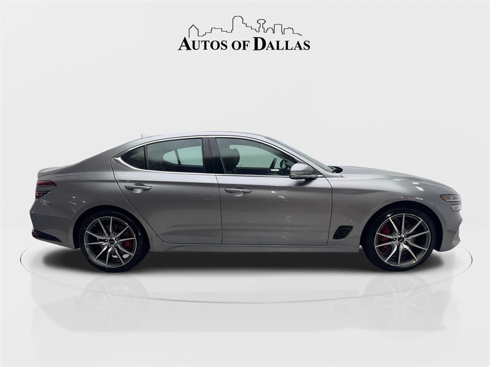 2025 Genesis G70 - Image 10 of 12