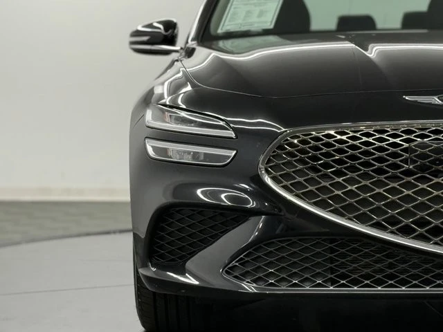 2025 Genesis G70 - Image 4 of 12