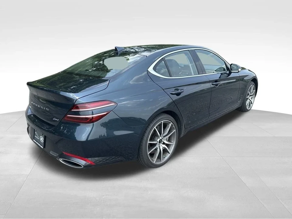 2025 Genesis G70 - Image 7 of 12