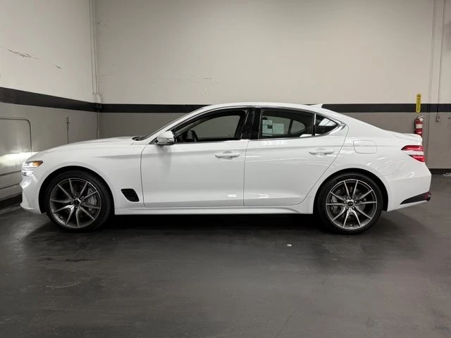 2025 Genesis G70 - Image 9 of 12