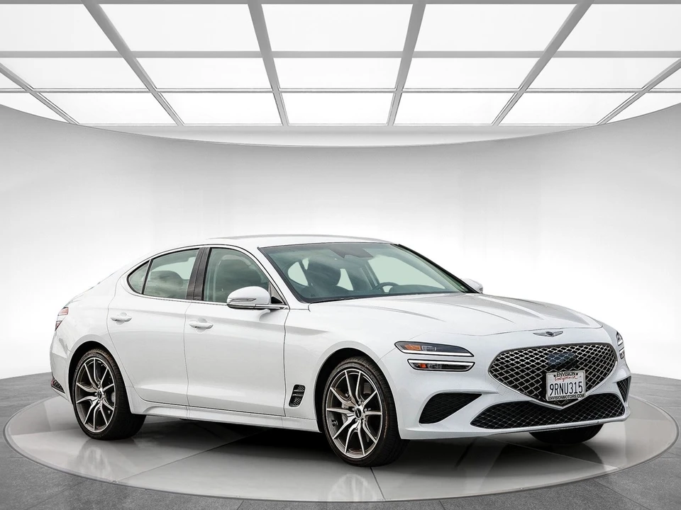 2025 Genesis G70 - Image 5 of 12