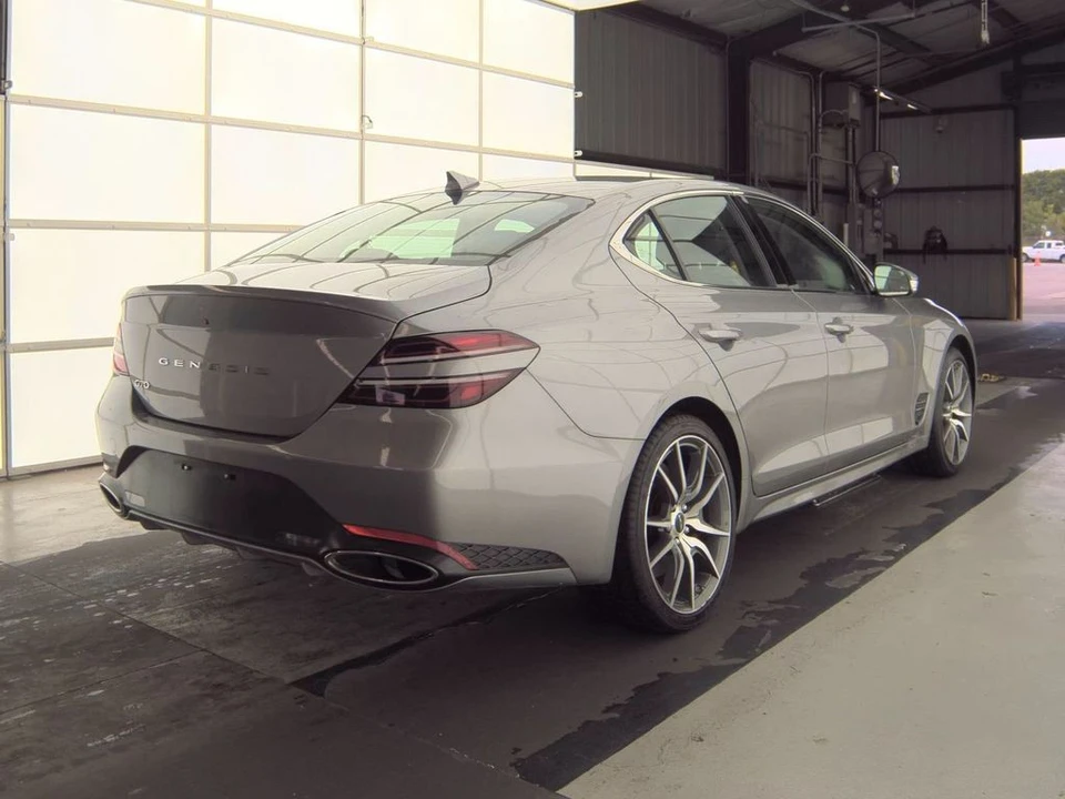 2025 Genesis G70 - Image 2 of 10