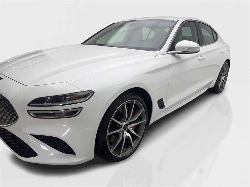 2025 Genesis G70 - Image 11 of 21