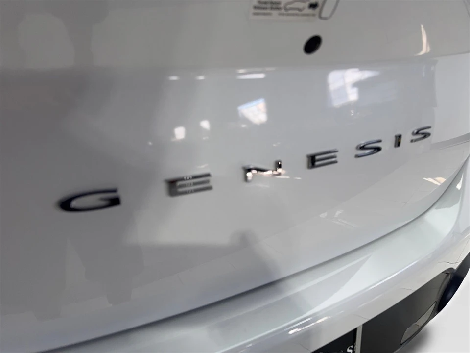 2025 Genesis G70 - Image 21 of 21