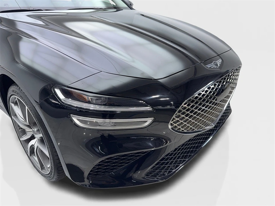 2025 Genesis G70 - Image 17 of 21