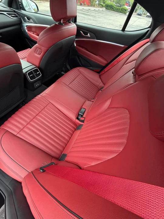 2025 Genesis G70 - Image 6 of 6
