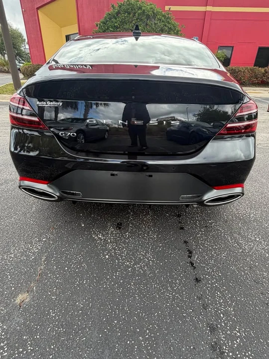2025 Genesis G70 - Image 4 of 6