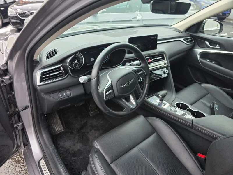 2025 Genesis G70 - Image 6 of 12