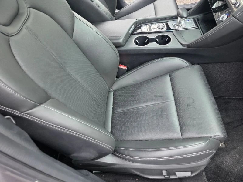2025 Genesis G70 - Image 12 of 12