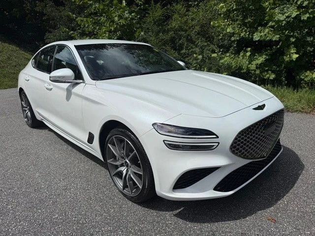 2025 Genesis G70 - Image 4 of 12