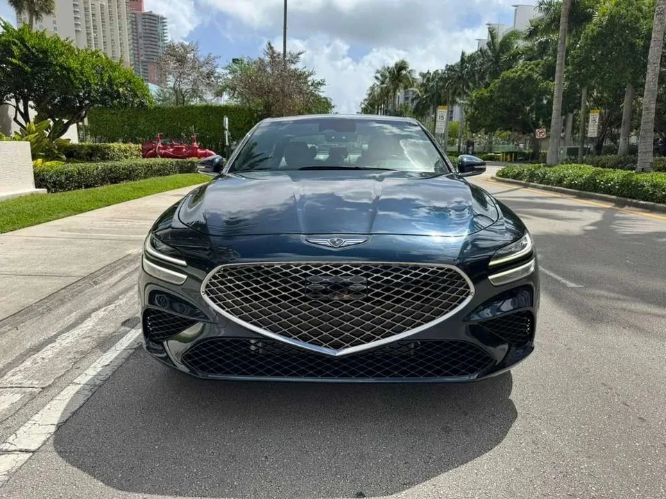 2025 Genesis G70 - Image 3 of 12