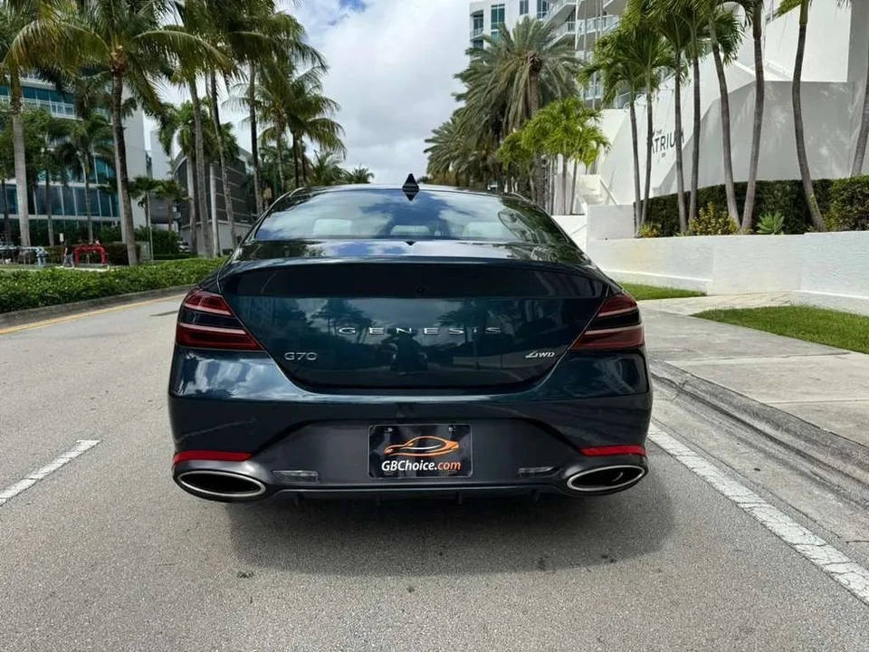2025 Genesis G70 - Image 6 of 12