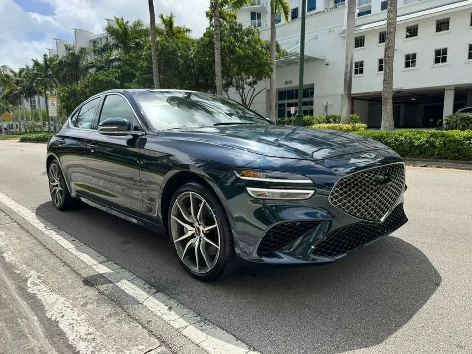 2025 Genesis G70 - Image 2 of 12