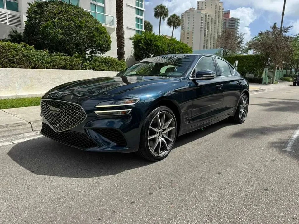 2025 Genesis G70 - Image 4 of 12