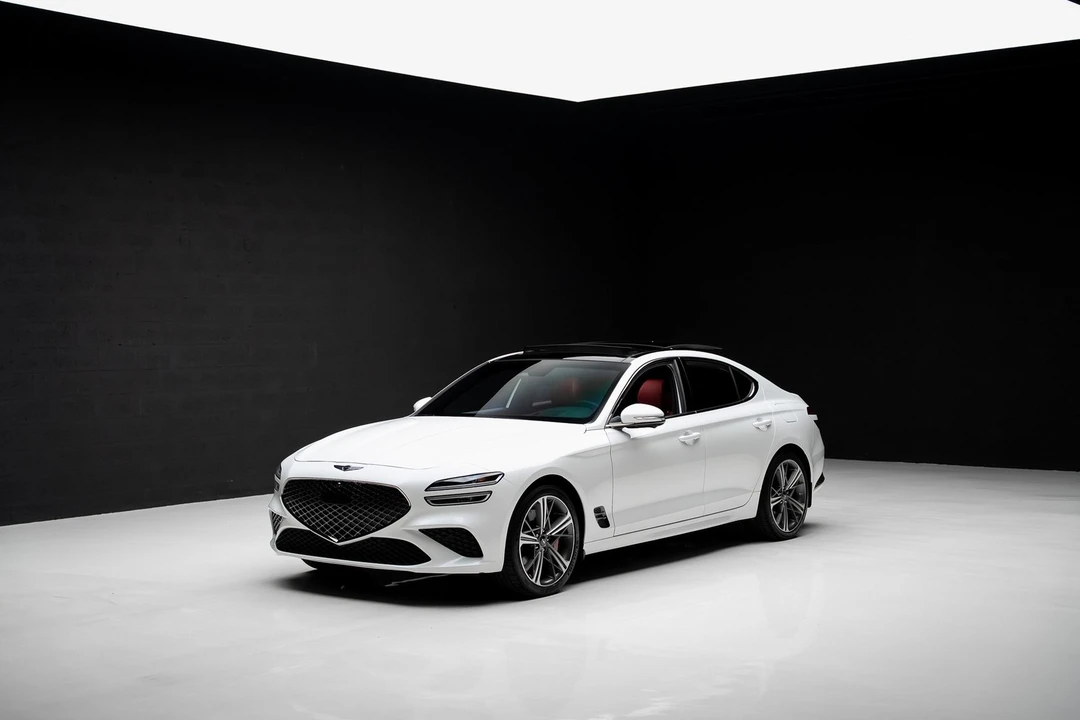 2025 Genesis G70 - Image 4 of 12