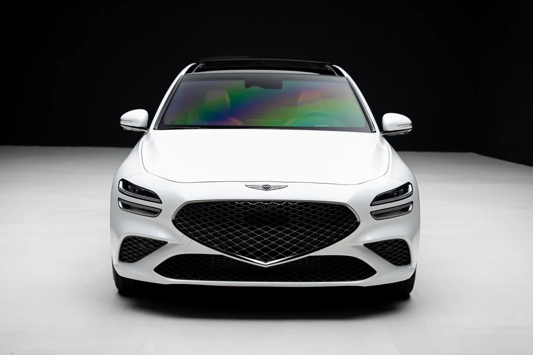 2025 Genesis G70 - Image 6 of 12