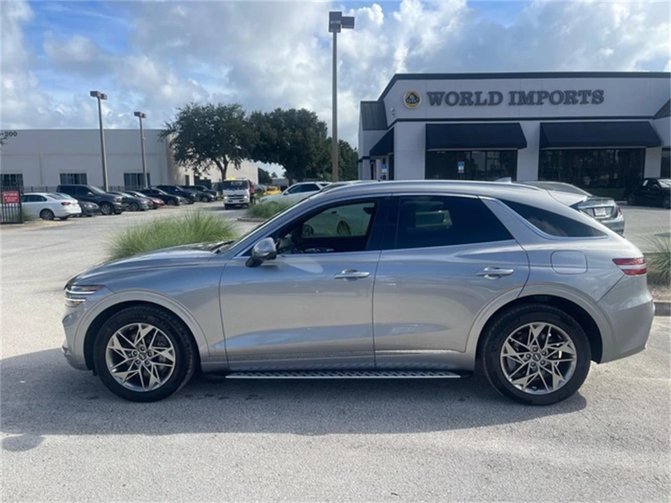 2025 Genesis G70 - Image 2 of 4