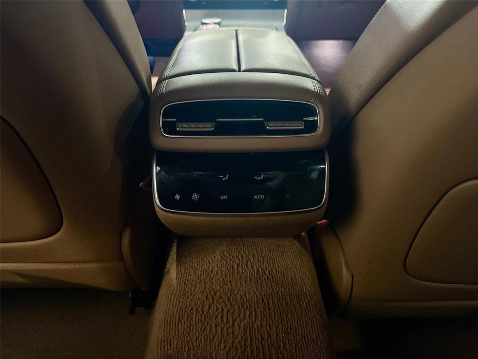 2025 Genesis G80 - Image 19 of 21