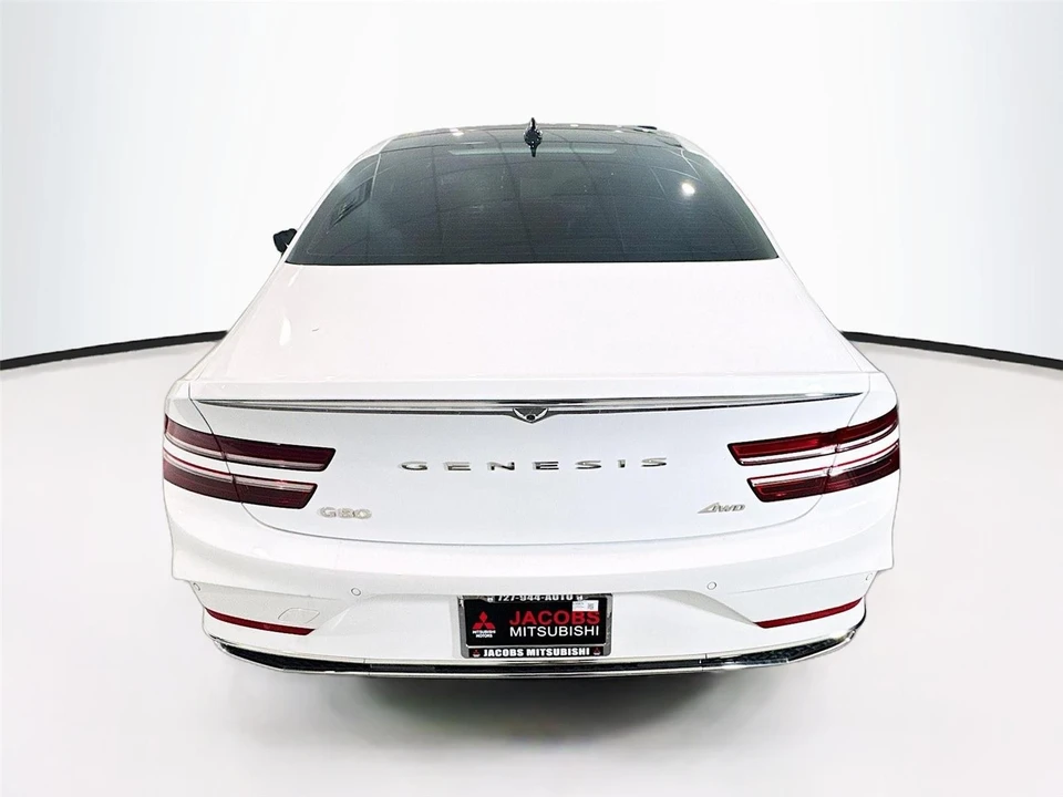 2025 Genesis G80 - Image 4 of 16