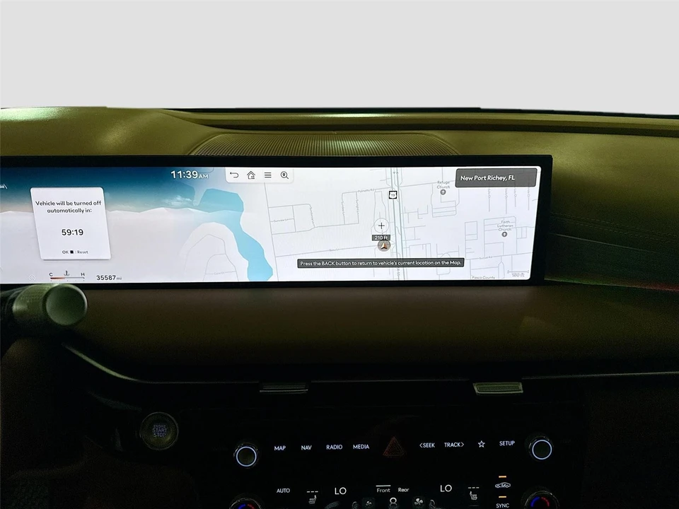 2025 Genesis G80 - Image 11 of 31