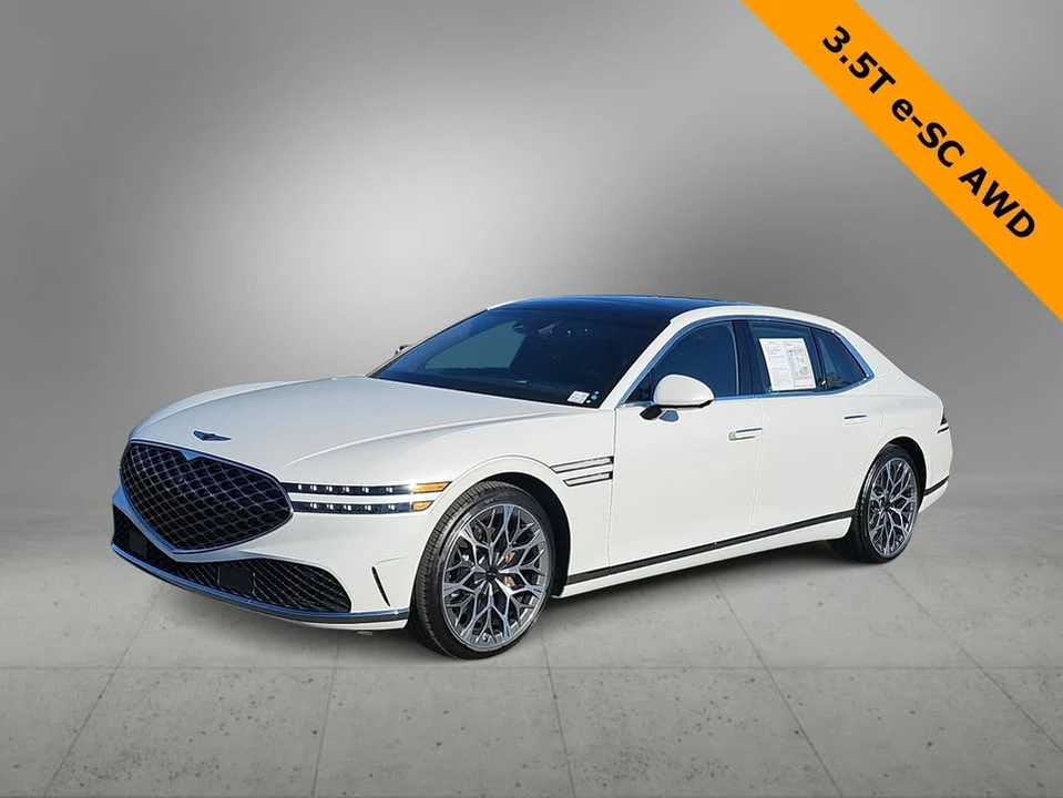 2025 Genesis G90 - Image 4 of 20