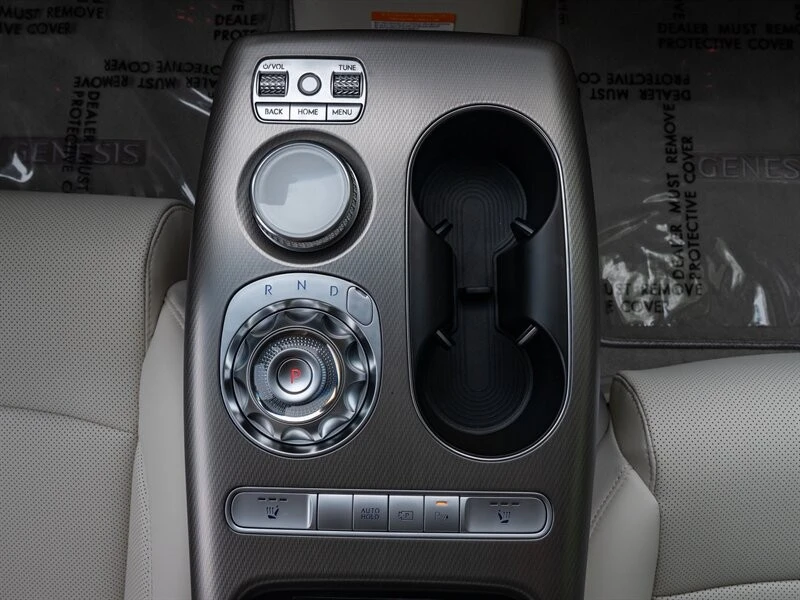 2025 Genesis GV60 - Image 20 of 21