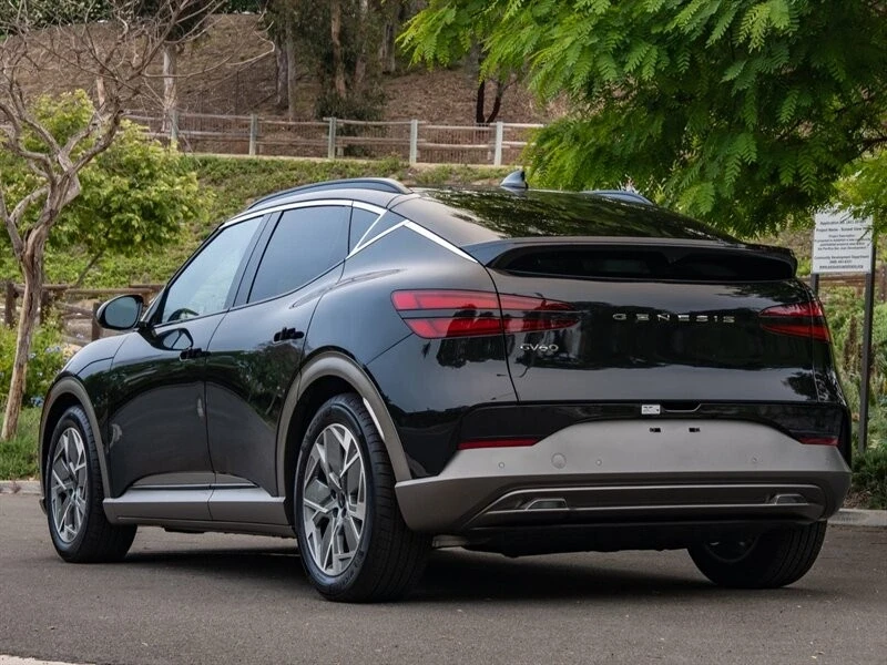 2025 Genesis GV60 - Image 6 of 21