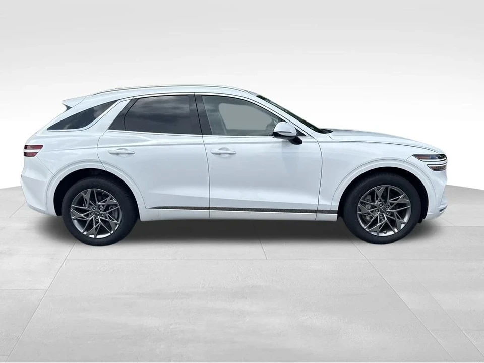 2025 Genesis GV70 - Image 6 of 12