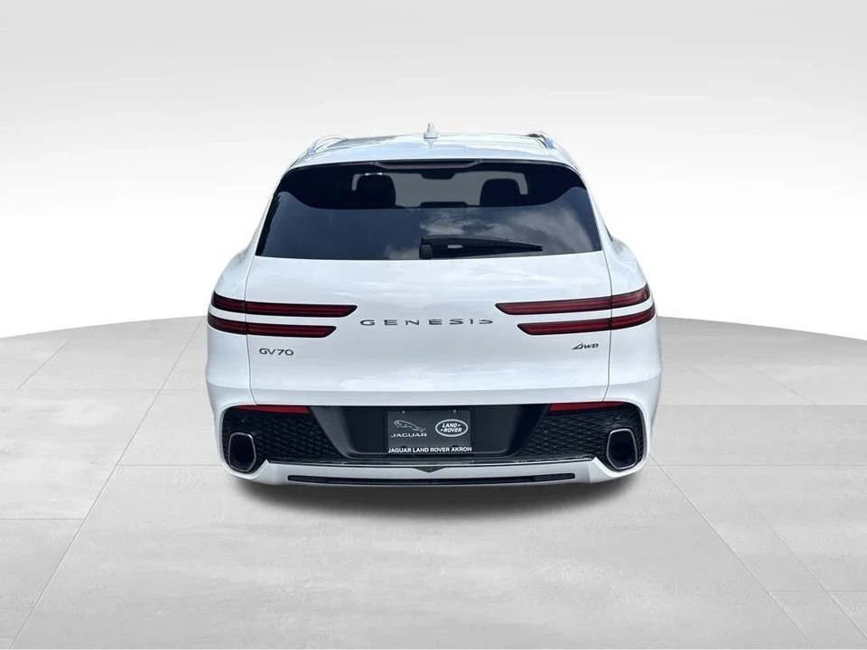 2025 Genesis GV70 - Image 8 of 12