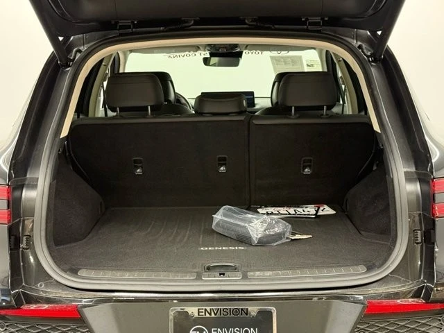 2025 Genesis GV70 - Image 11 of 12