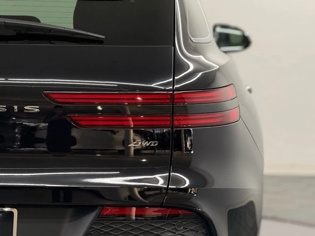 2025 Genesis GV70 - Image 8 of 21