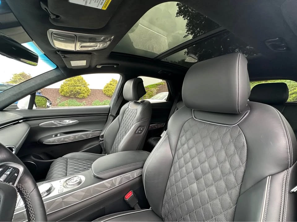 2025 Genesis GV70 - Image 6 of 17