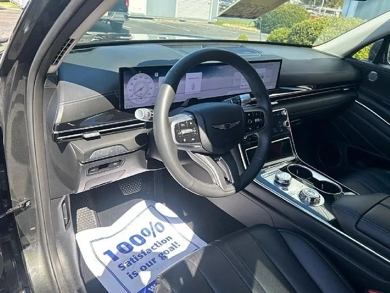 2025 Genesis GV80 - Image 6 of 12