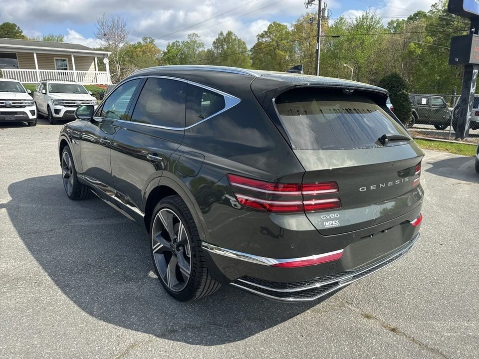 2025 Genesis GV80 - Image 3 of 21